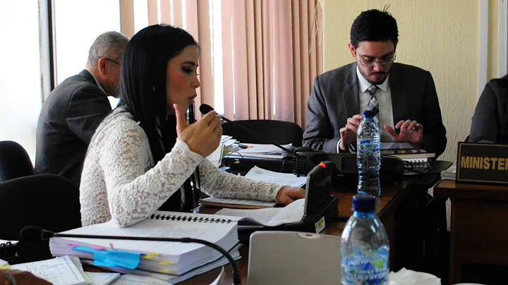 Julia Maldonado acude a tribunales
