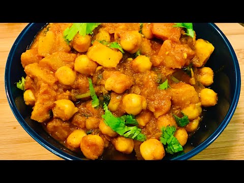 EASY CHICKPEA CURRY WITH POTATOES USING CANNED BEANS  QUICK ALOO CHANA MASALA RECIPE