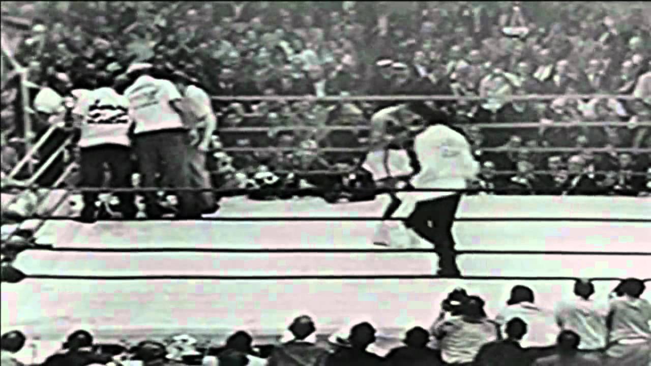 Muhammad Ali meets Jack Dempsey in How You Like Me Now