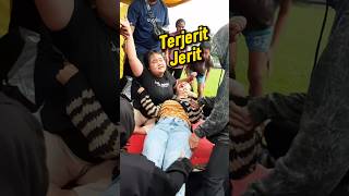 Detik Detik Cewek Cantik Kesurupan  reog jaranan cewekcantik