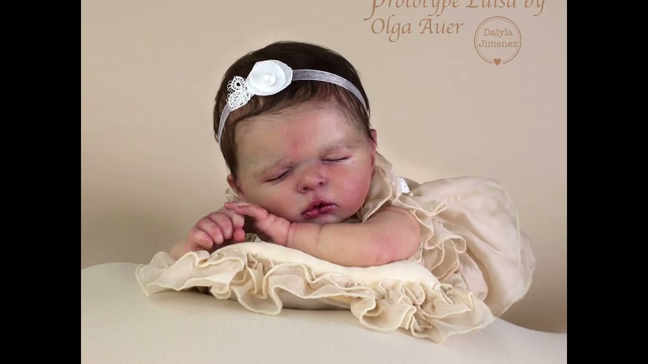 Prototype, LUISA DE OLGA AUER, By Dalyla Jiménez creations