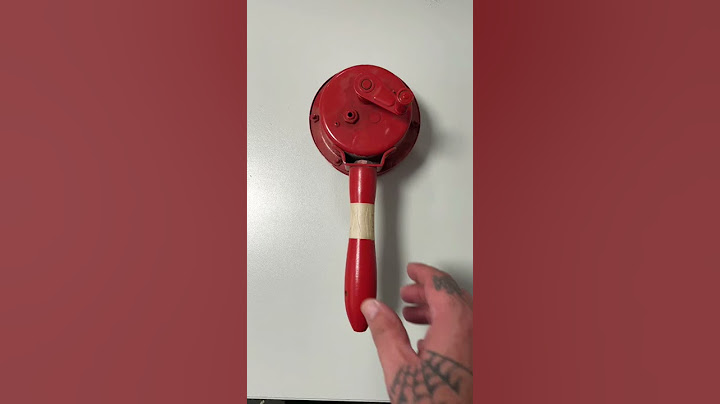 Hand cranked alarm/ air raid/ police siren #siren