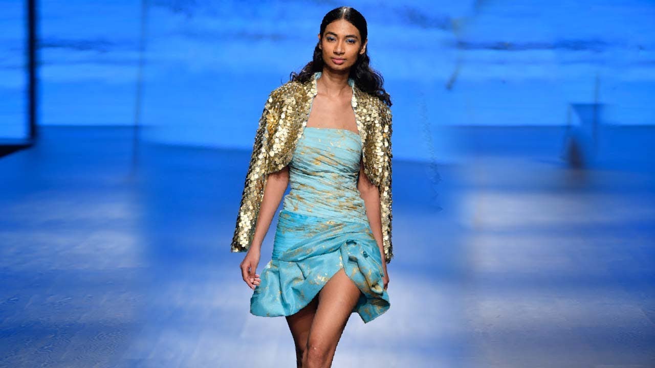 Mynah Designs By Nikhita | Fall/Winter 2019/20 | India Fashion Week