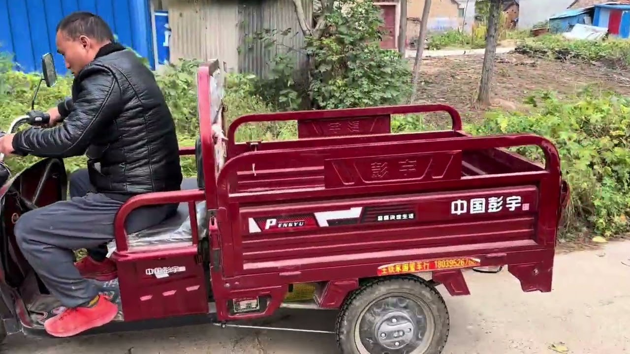 连下几天雨了 红伟说下雨的草不能吃！羊吃百样草 窜稀瞧不好 