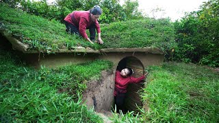 Mysterious Underground House: Beautiful Survival Girl's Off-Grid Home