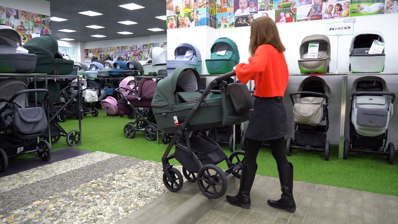 Тест–драйв детской коляски Roan Bloom