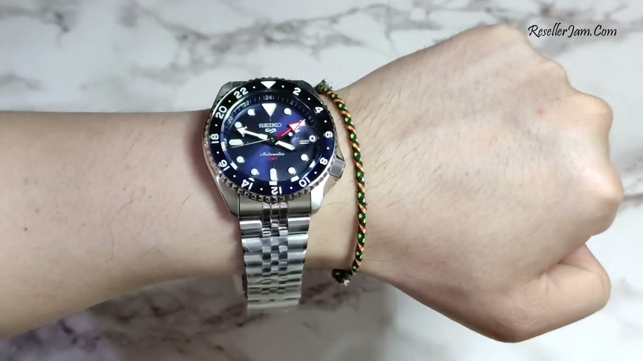 Seiko 5 SSK003K1 GMT Blueberry Series “BATMAN” UNBOXING & SPEC - YouTube