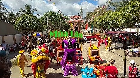 Đội Lân Bái Ông trước giờ đưa Ông Bổn tại Trà Cú Trà Vinh 1 nơi dân dã miền tây Quê Tôi