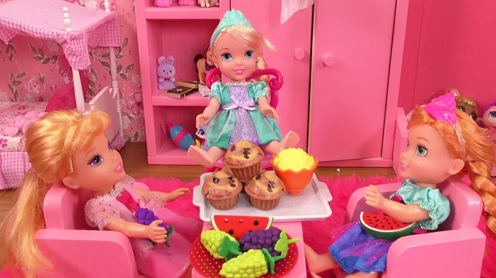 Playdate ! Elsa and Anna toddlers - Aurora - Barbie