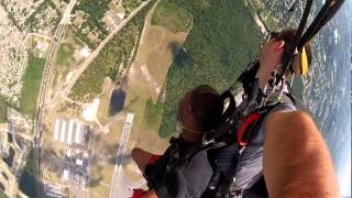 Larry Skydiving