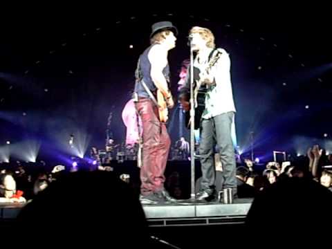 Watch Bon Jovi-I'll Be There For You-Tokyo Dome 11/30/2010 on YouTube Watch Bon Jovi-I'll Be There For You-Tokyo Dome 11/30/2010 on YouTube