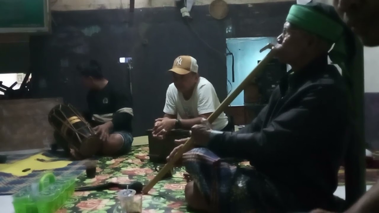 Kam, 17 Okt 2024.LLatihan di Sanggar Buwana Badrain.