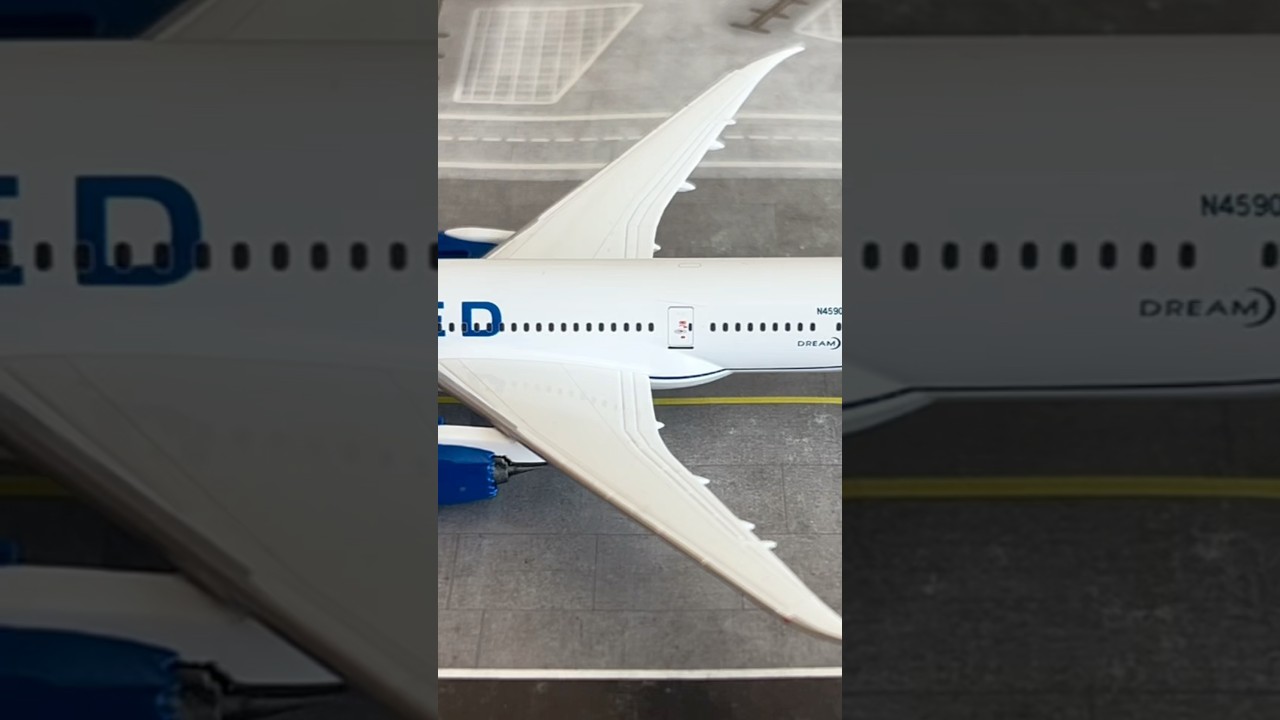 NOW LIVE! United Airlines Boeing 787-8 Dreamliner NG Models 1:400! 