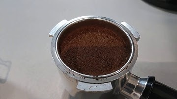 How to make a Coffee using Delonghi Dedica EC 680.M (Easy Demonstration)