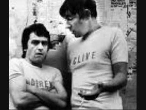 Derek & Clive-Labels