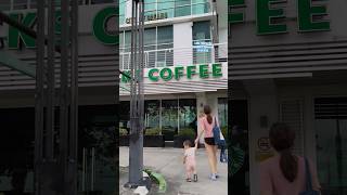 星期天家庭时光 ⛅ 散步吹海风🩷 喝咖啡 ☕Sunday Family Time 🌤️ A Relaxing Walk, Sea Breeze & Coffee 🧋