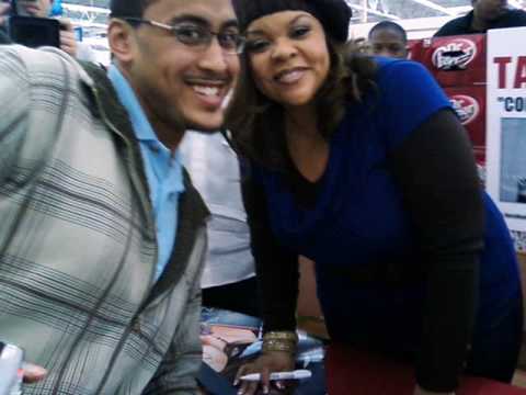 Tamela Mann CD Signing @ Wal-Mart in Fort Worth, TX