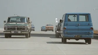 '76 Ford F-Series driving in reverse chased by CHiPs