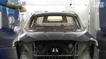 Đây là cảnh sơn vỏ xe BMW hoàn toàn bằng robot