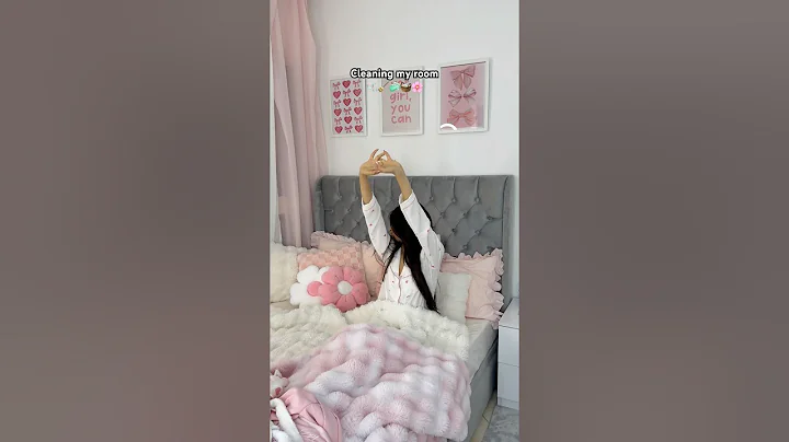 Cleaning my room before school 🫧🌸🧹🧼 with ​⁠@meplus_app  #cleaning #reset #room Ad