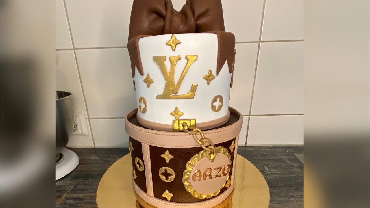 Двухъярусный торт Louis Vuitton. Schokoladen Torte Louis Vuitton.