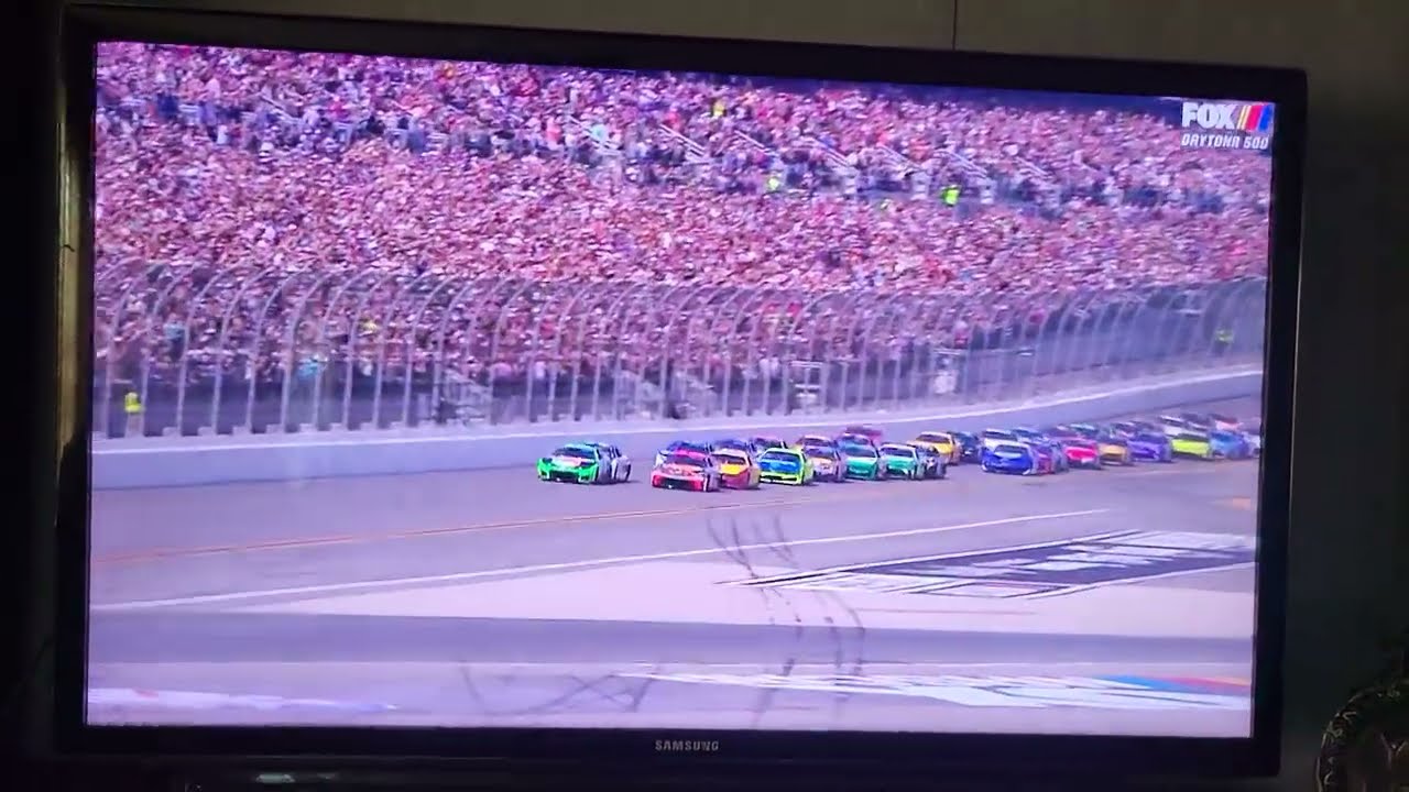 NASCAR Cup Series Daytona 2026 full race @NASCAR 