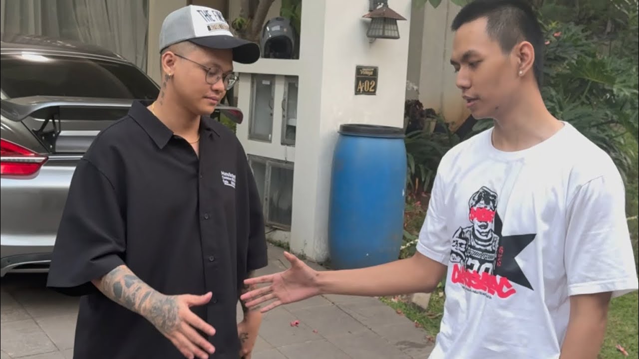 BELI MOBIL PORSCHE PUNYA ERICKO LIM SEKALIAN MODIF KNALPOT ZX6R DIRUMAHNYA