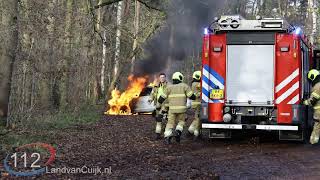 Auto brand uit aan de Sportlaan in Boxmeer