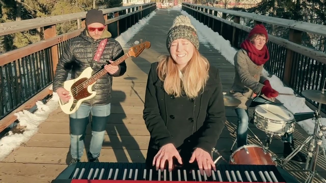 Runaway - Erin & the Jays (official music video)