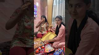 আমার ভাগ্নিরা অল্পতে ই খুশি । #viralshort #youtubeshorts