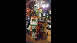 Walking around Brookfield Square Mall during Christmas Season 2019