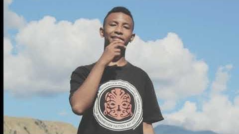 LUCKY_FRAGANZHA=MUNGKIN DIA BOSAN-CENTRUM_PRO