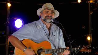 Django Walker "Somethin' 'Bout A Boat" LIVE on The Texas Music Scene