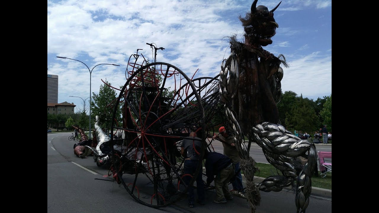 April 13th, 2019 Downtown Houston Art Car Parade (Video)