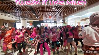 Twerk It Like Miley Zumba Lilac