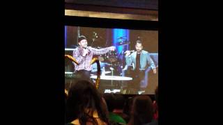 Wizard World Chicago Stephen Amell panel(2)