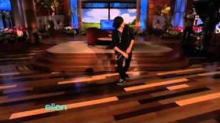 Ellen's Audience Has the Moves!(09/16/10)