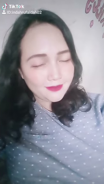 Mom Queen joget merem melek.. 🤣