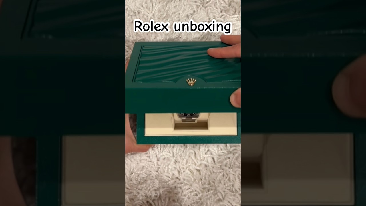 ROLEX GMT MASTER II 116710LN UNBOXING | Rolex unboxing