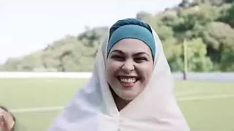 TIKI TAKA TAREK EL KOLEI طارق القليعي أغنية تيكي تاكا الفريق الوطني TIKI TAKA TAREK EL KOLEI طارق القليعي أغنية تيكي تاكا الفريق الوطني
