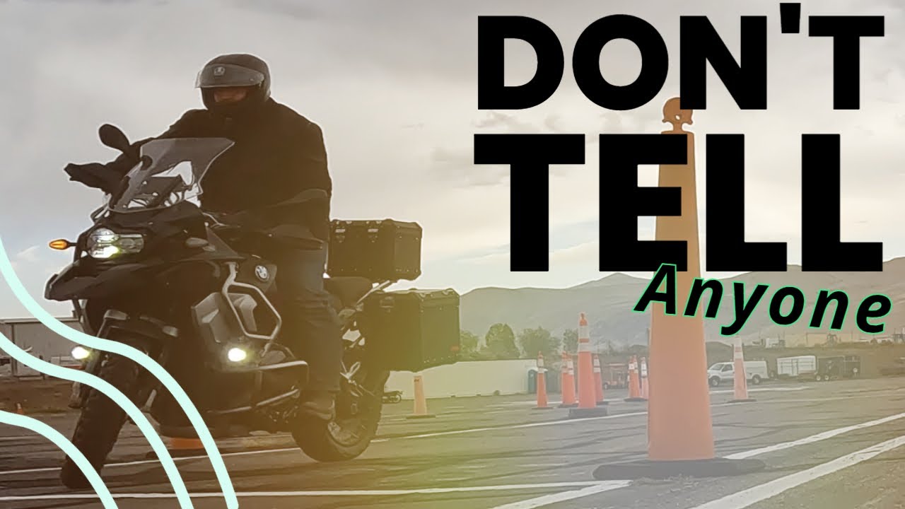 Virtual Slow Race Challenge: Join Adventure Glide and JP1970 in the Ultimate Moto Showdown!