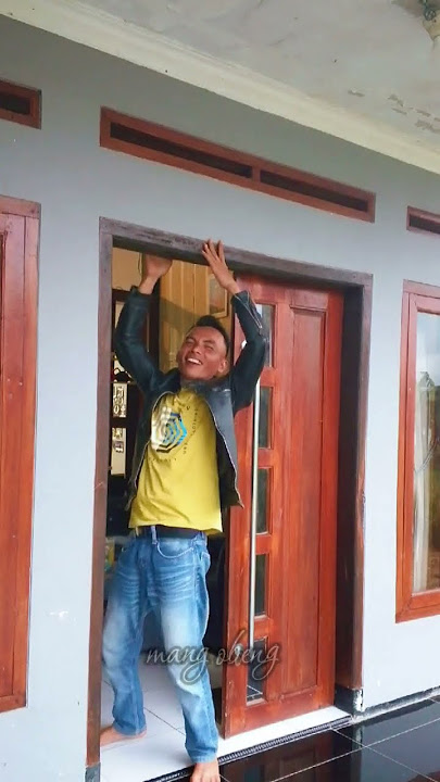 rumput tetangga emang bikin seger di pandang 😅 #komedingakak #lucu #funny #komedikuncir