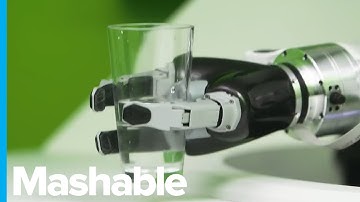 This Robotic Bartender Is Coming Soon At An Airport Near You