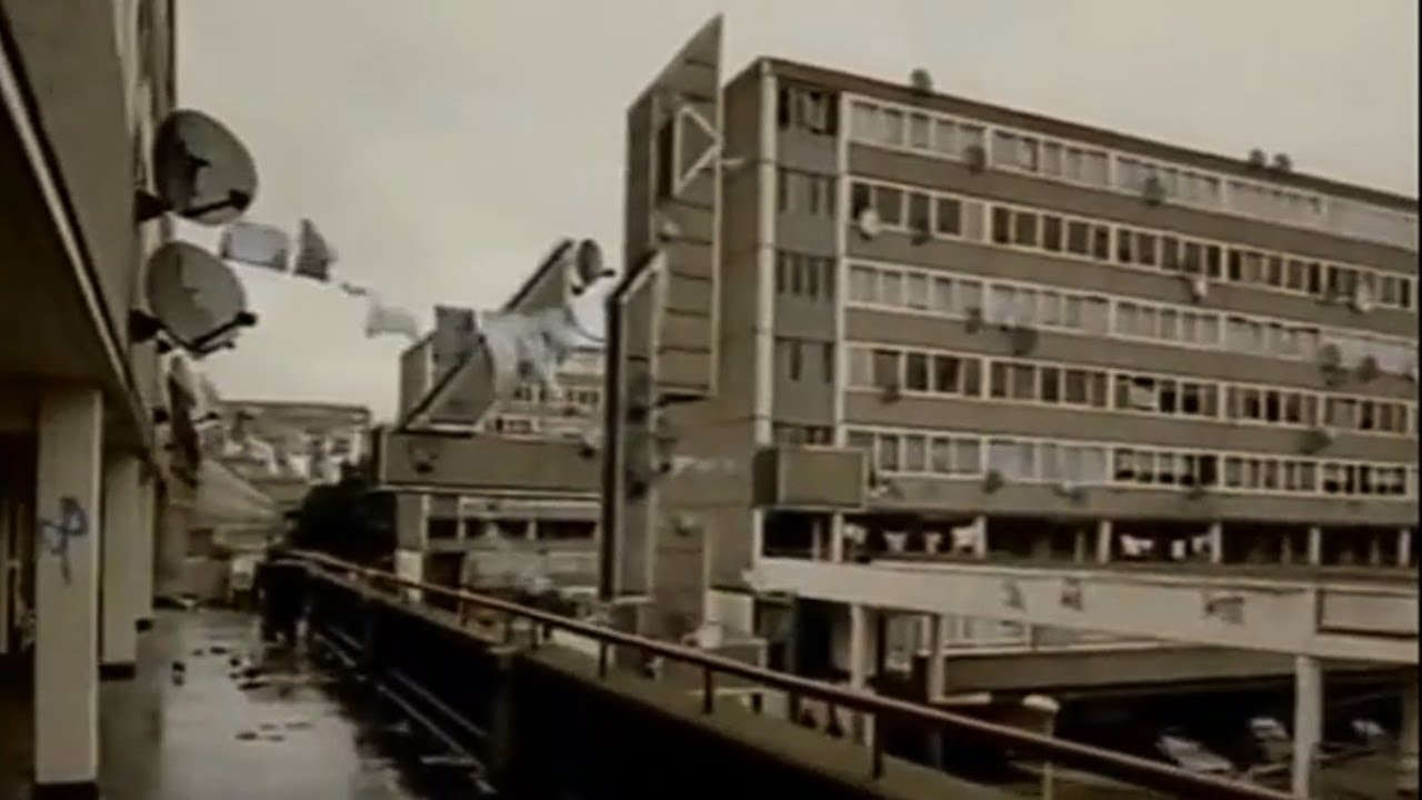 Channel 4 - Continuity and Adverts (29th March 2005)