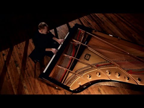 Cant Help Falling in Love (Elvis - Solo Piano cover) - The Piano Guys