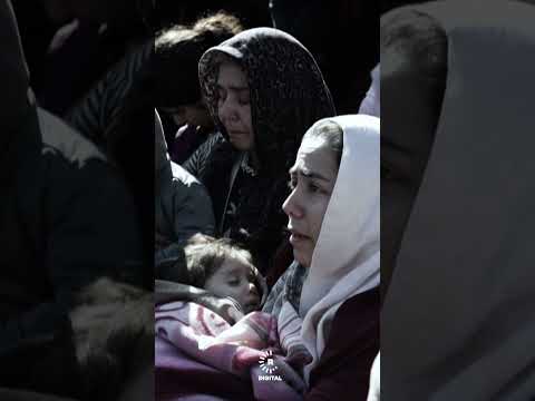 ڤیدیۆی ئاوارەبوونی دەیان ژن و منداڵی کورد لە گەڕەکی شێخ مەقسوود لە حەلەب