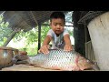 Chef Seyhak: Seyhak cook big fish / Grill fish with Aluminum foil