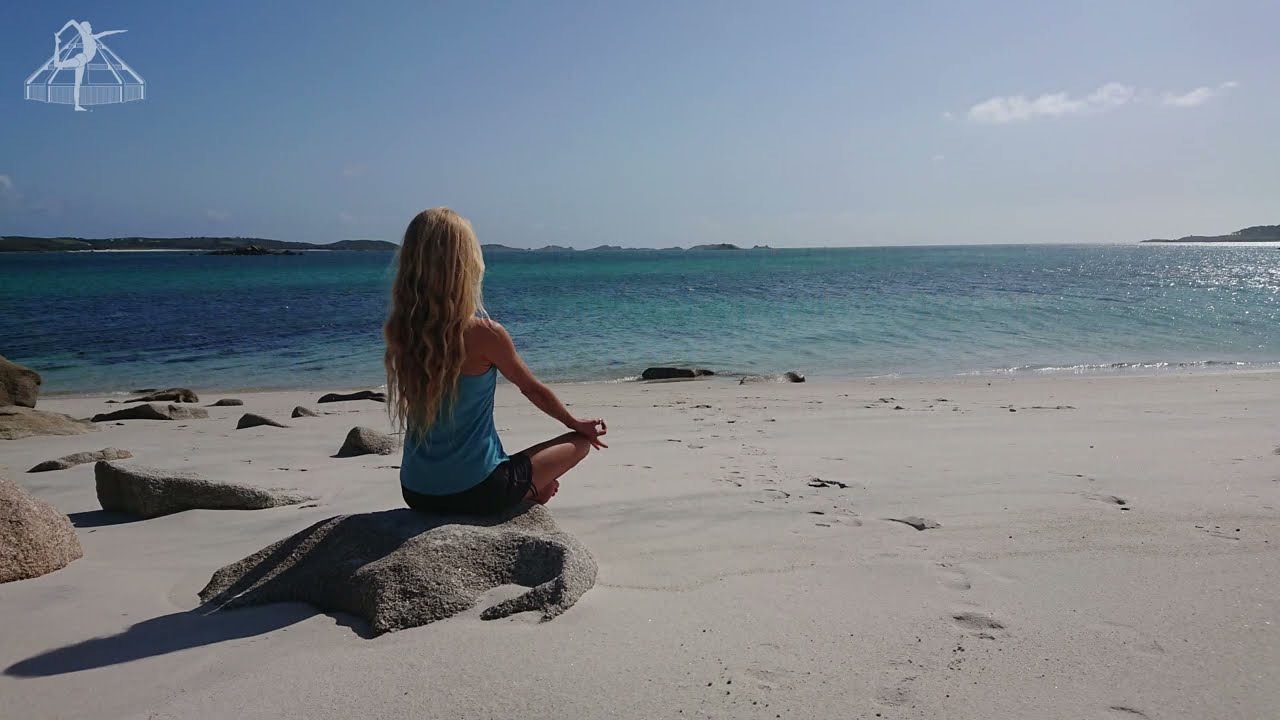 A  morning yoga class at West Beach, Porthmeor, St Ives. A 1 hour yoga practice with Lucy Aldridge