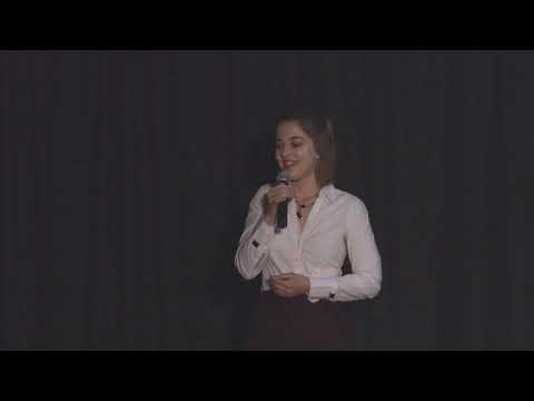 Improving Doctor-Patient Communication | Lizzie Cremer | TEDxTrumanStateUniversity