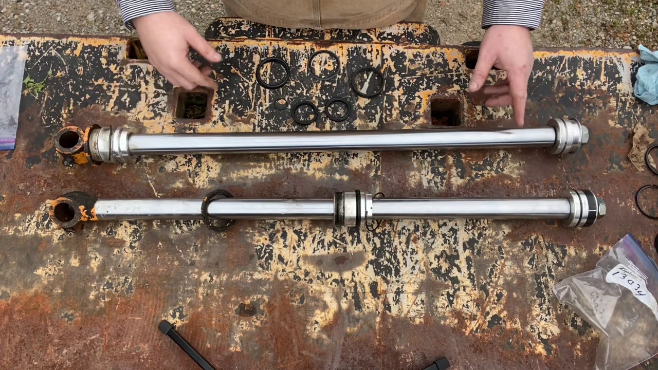 Hydraulic cylinder rebuild Mustang 940 YouTube